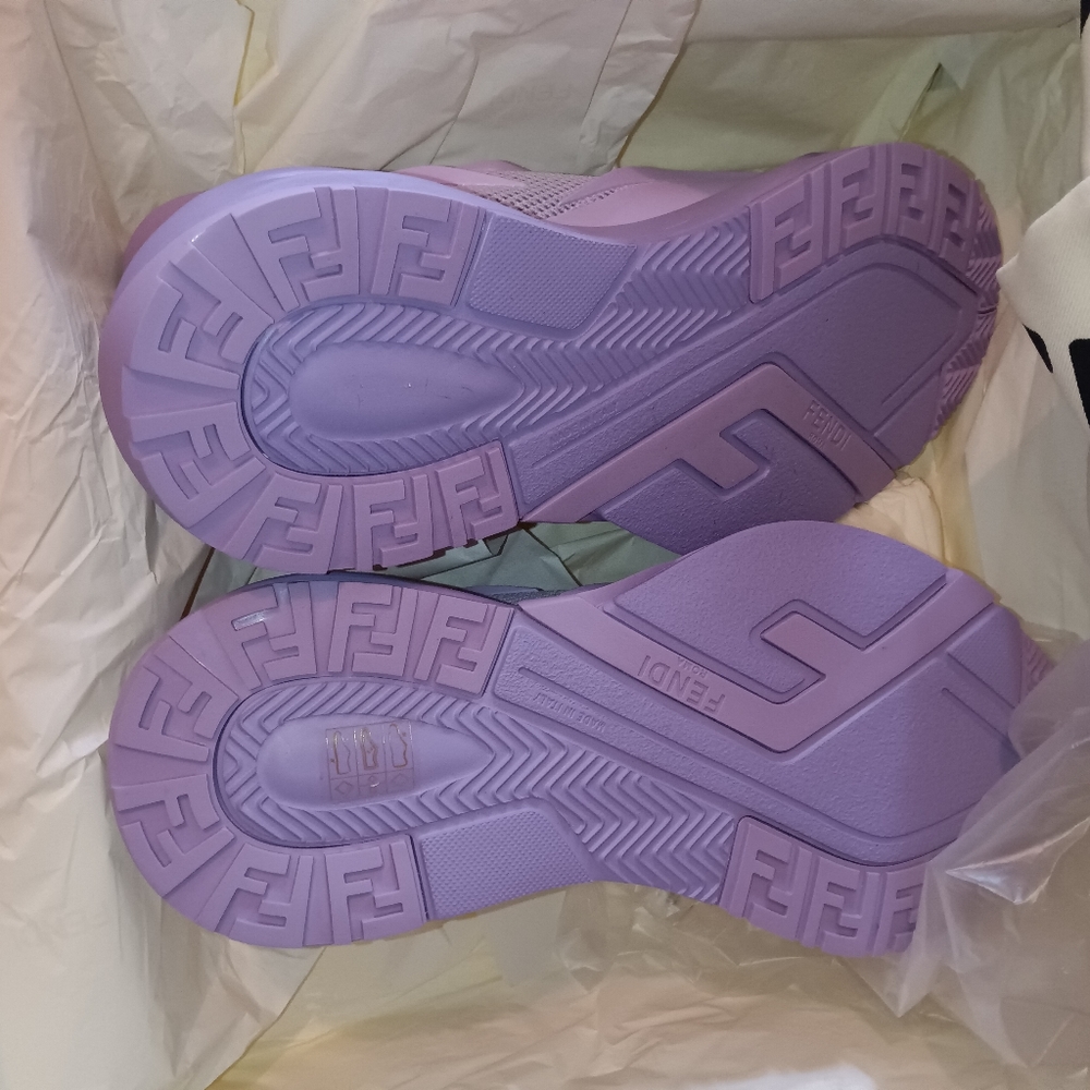 Authentic Fendi sneakers - Picture 4 of 10